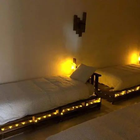 Bed and breakfast Dinosousa *